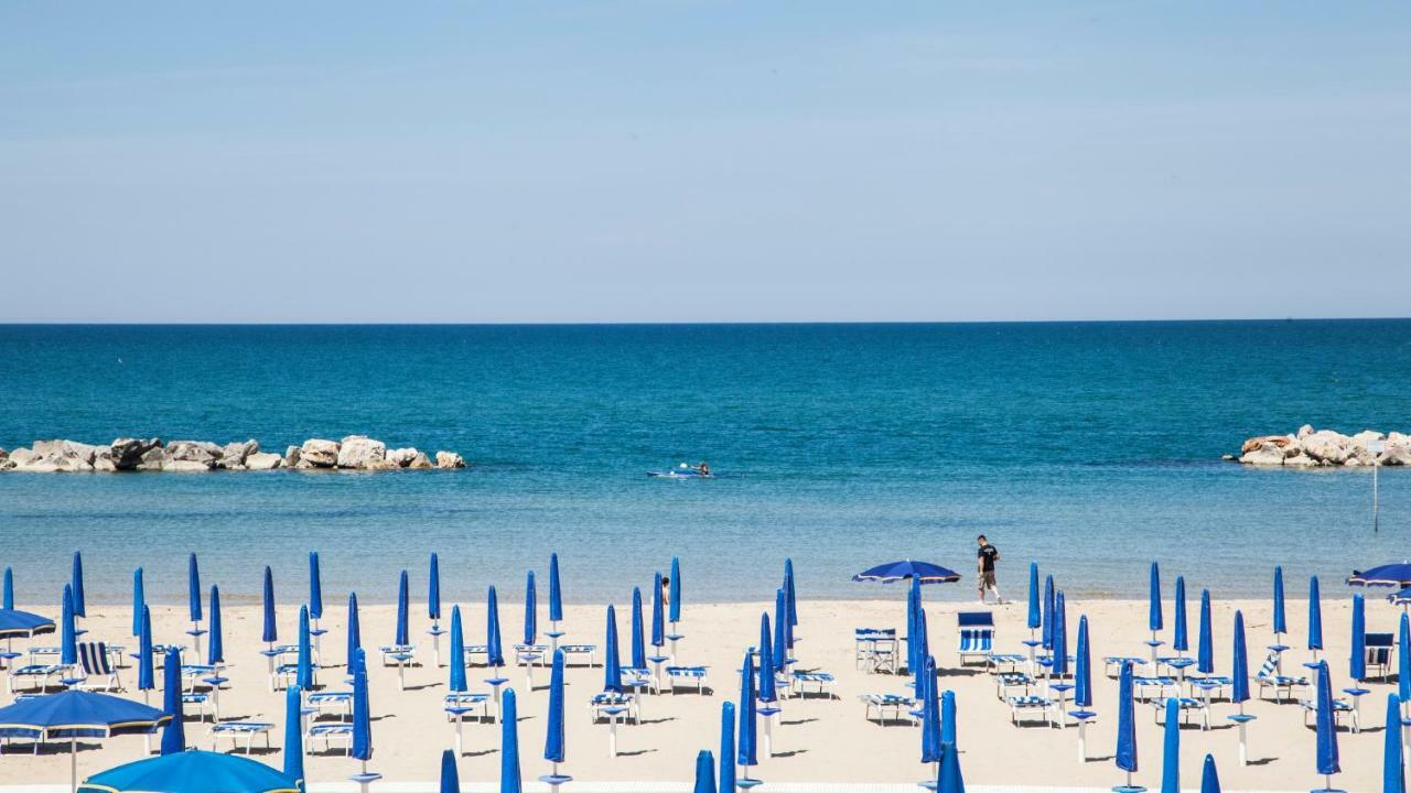 Naftalina Rooms Termoli Exterior foto